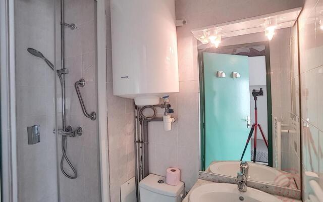 Appartement Lamalou-les-Bains, 1 pièce, 2 personnes - FR-1-451-92