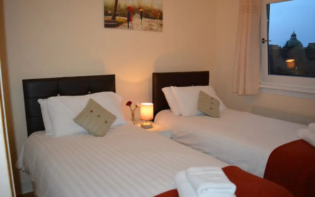 Glasgow Green Apartments