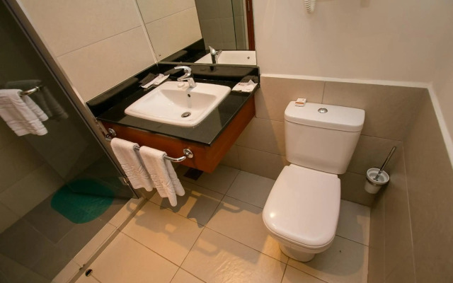 Waridi Paradise Hotel & Suites