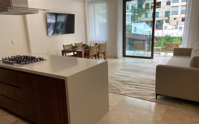 Francisca Luxury Suites - Adults Only