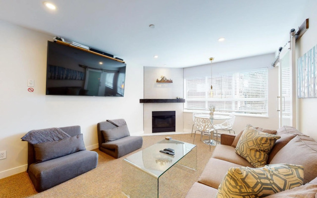 Market Place Lodge 249