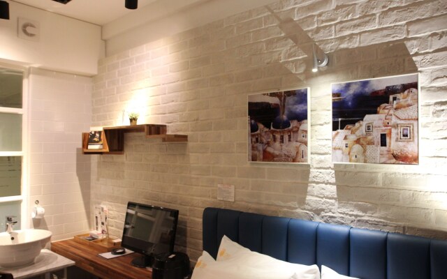 February Hotel Apsan