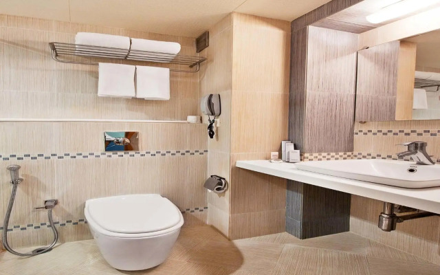 Grand Residency Hotel & Serviced Apartments