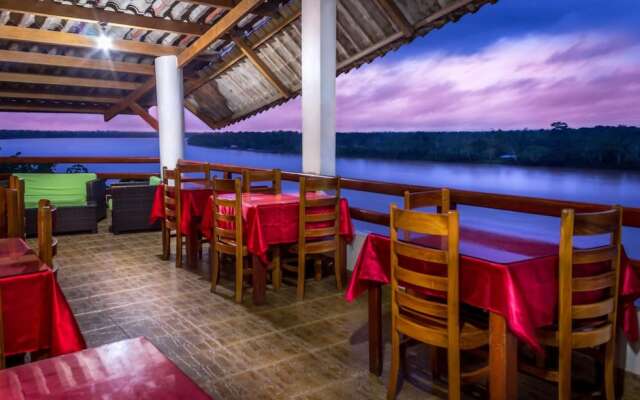 Hotel Rio Huallaga