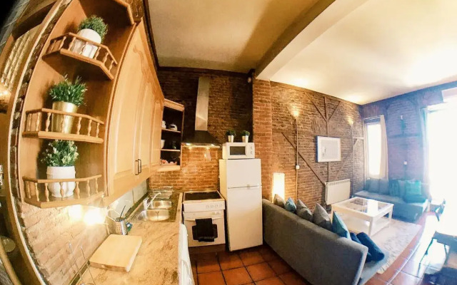 Lollipop Flats Plaza Mayor Suite