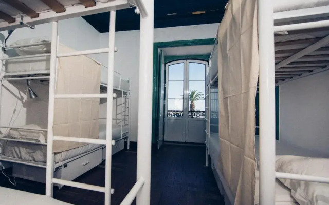 Tag Hostel