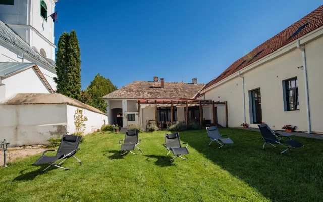 Pensiunea Salina Gymnasium