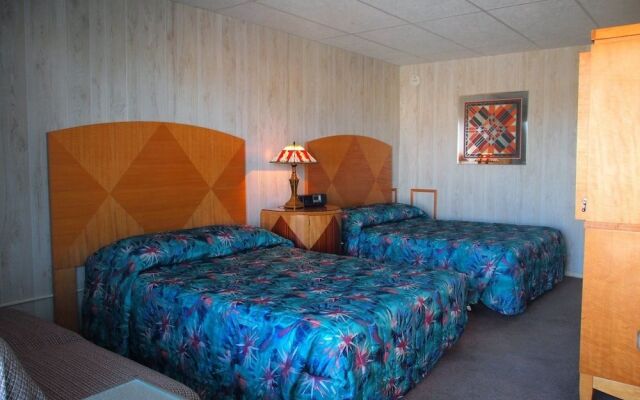 Suitcase Motel & Travel