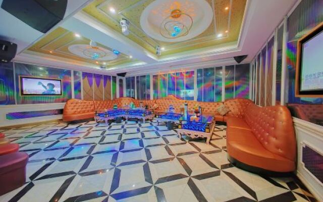 Meijule E-Sports Hotel (Haifeng Food Street)