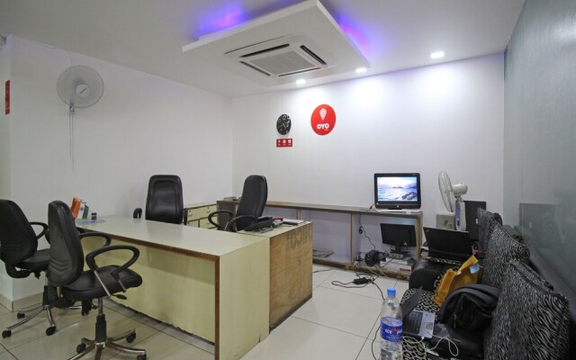 Capital O 6772 Hotel Mukund