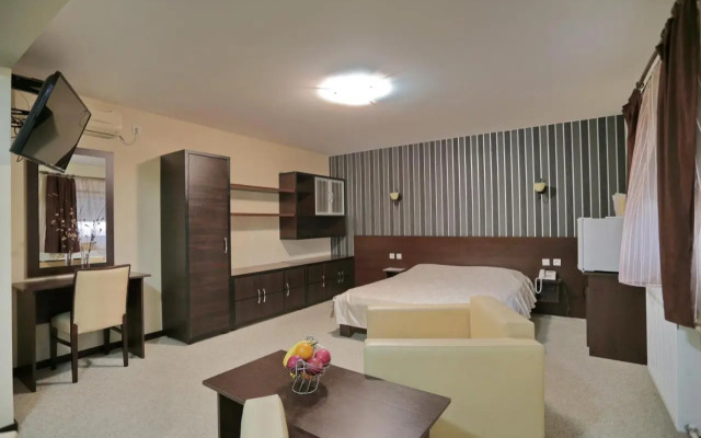 Knez Petrol Motel