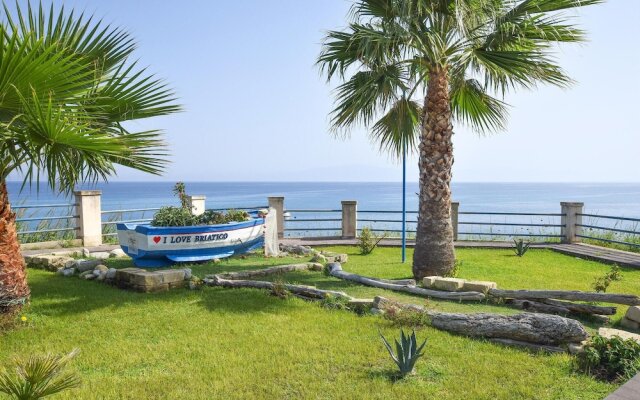 Stunning Apartment in Briatico With 1 Bedrooms and Wifi