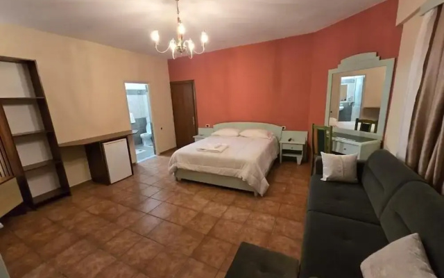 Olivet Hotel
