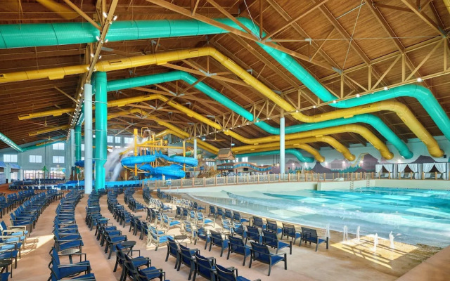 Great Wolf Lodge Webster