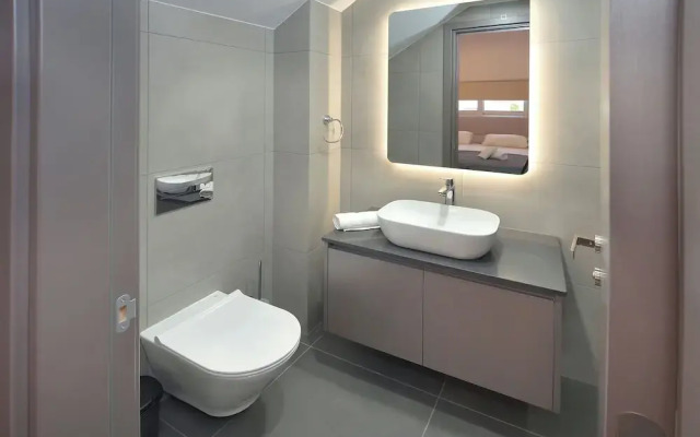 Sun & Moon Luxury 4-bedroom Villa