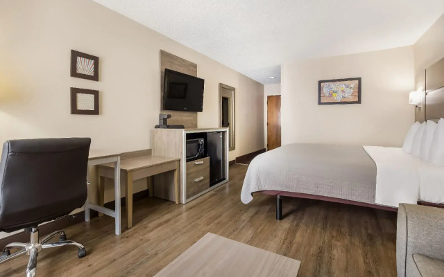Hometown Inn