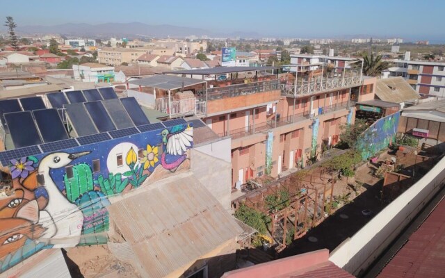 Hostal Valle Mistral - Hostel
