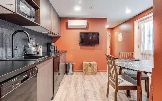Quebec City 2 Bedroom Treasure