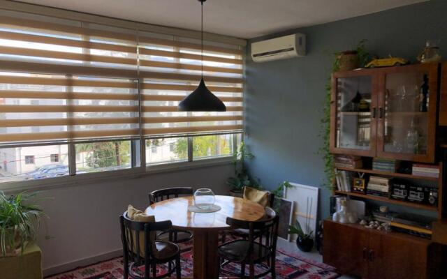 Midcentury modern 1 bedroom apartment in Tirana