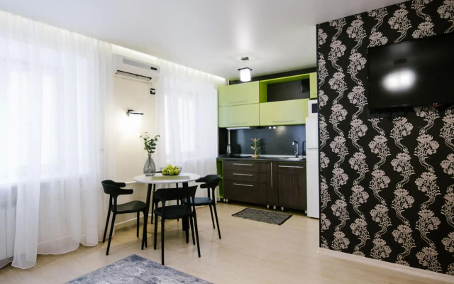 Apartments on Leningradskaya 56B