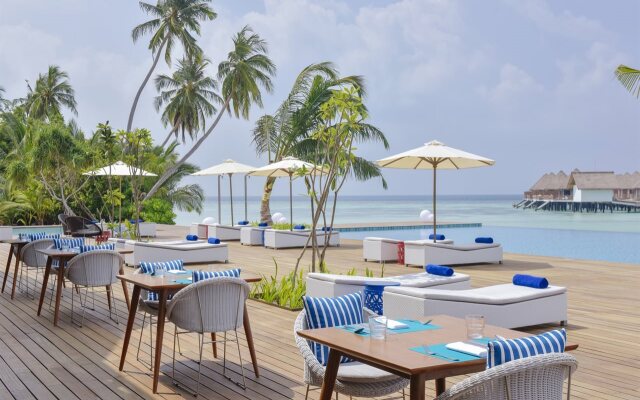 Mercure Maldives Kooddoo Resort