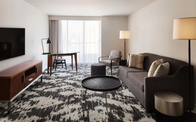 Sheraton Vancouver Airport Hotel