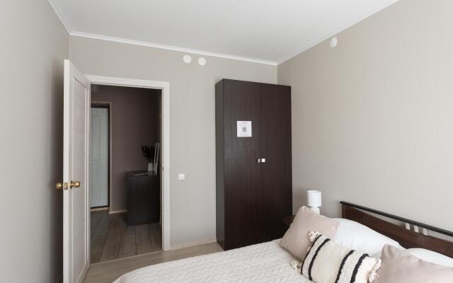 Dve podushki na ul. Vozrozhdeniya d. 86a, kv. 125