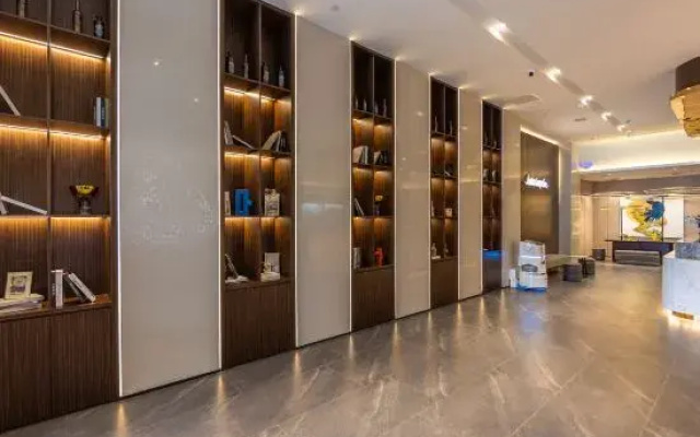 Homeinn Plus Hotel (Lanzhou Anning Mogao Avenue Provincial Central Hospital)