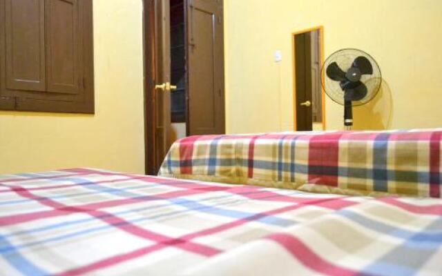 Hostal Rocio B&B - Hostel