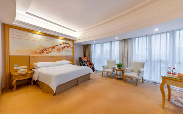 Vienna Hotel Dongguan Shatian Humen Port – Guest Rooms – Dongguan