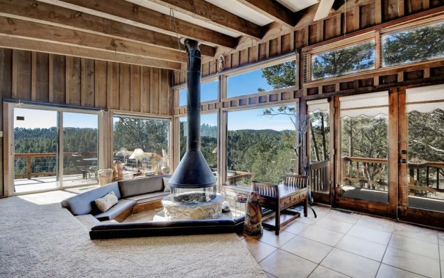Neeley Mountain House by Ruidoso Vacation Rentals