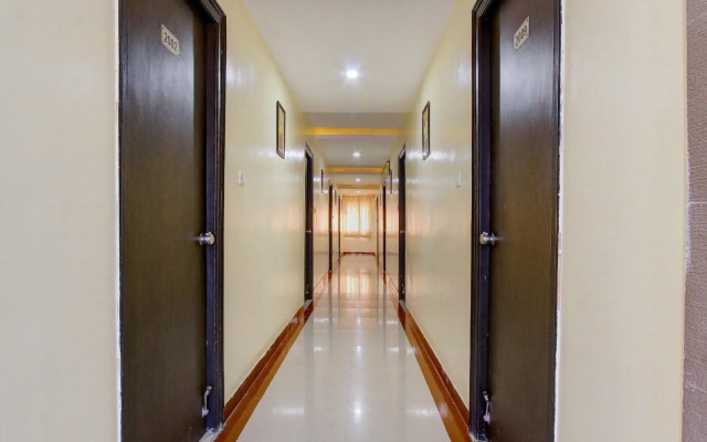 Oyo 3787 9 Star Hotel