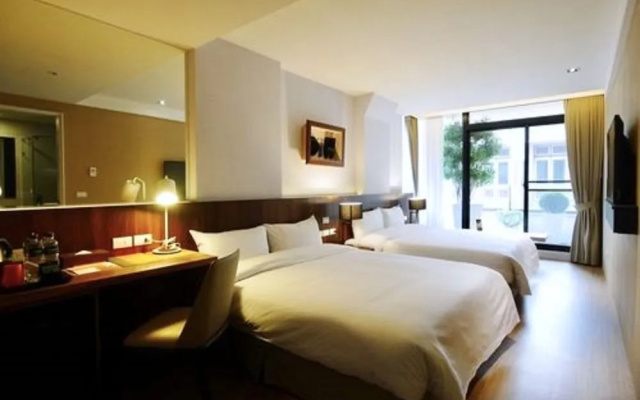 Adagio Travel Tainan Roots Inn