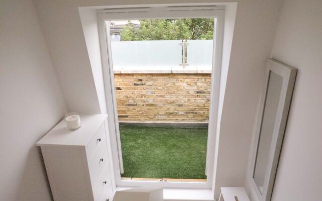 Modern 2 Bedroom In Clapham Junction