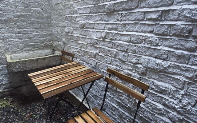 Stunning 1BR Kings Cross Flat!