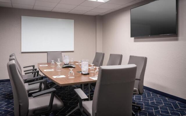 Courtyard by Marriott West Palm Beach