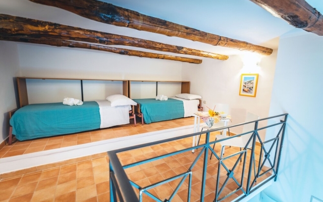 MARE LUNA Guest House