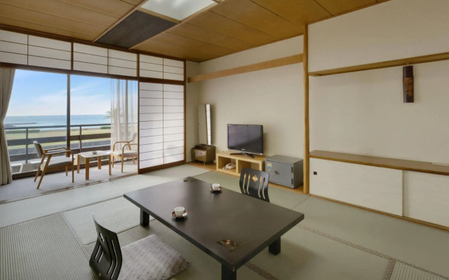 Tateyama Seaside Hotel