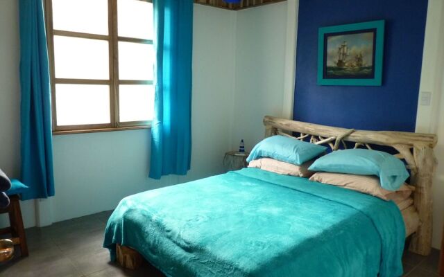 3 Bamboo Lodge