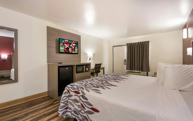 Red Roof Inn Crestview