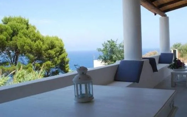 Salina Relais Rooms & Suite