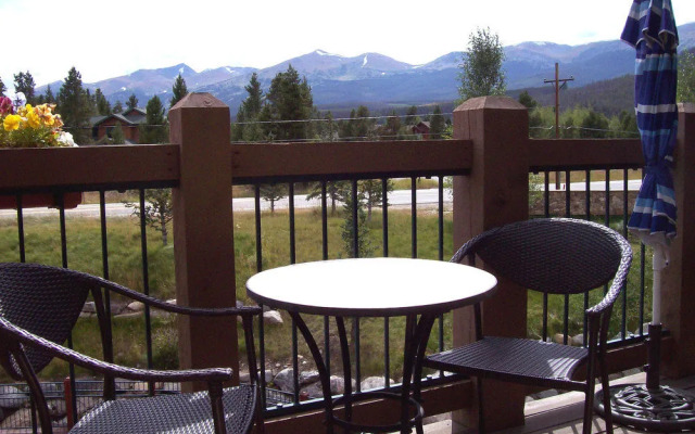 Highland Greens Lodge