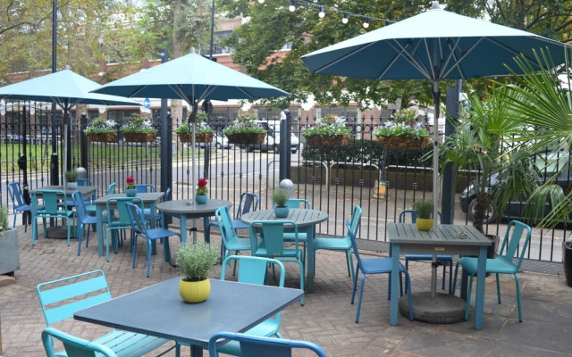 Brook Green Hotel