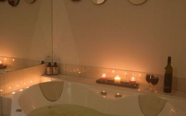 Linger A While Chalet