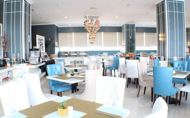 Golden Tulip Legacy Surabaya