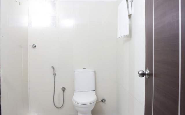 FabHotel MyPlace Kondapur HICC