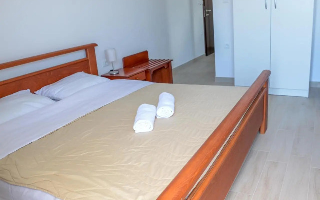 Guest House Sandra Lagadin