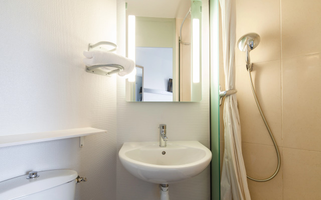 B&B HOTEL Evry Lisses (1)
