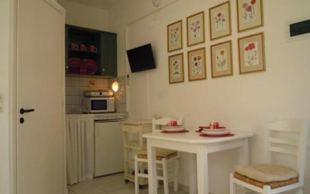 Palemilos Apartments