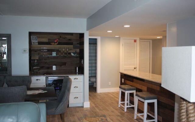 Gulf Shore Condo #404